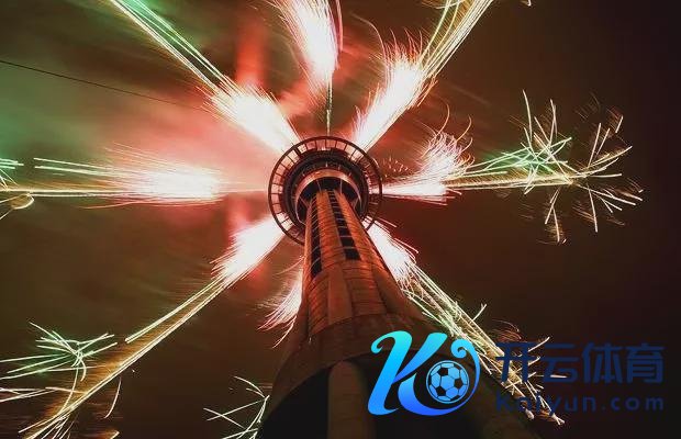 新西兰领先参加2025年 新年钟声敲响